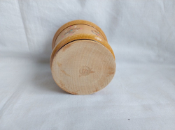 Ступка деревянная резная 9х11.5 см