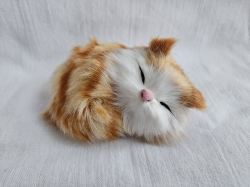 Милі музичні кошенята. Фігурка сплячого кота. Маленький сплячий котик з функцією мяукання.