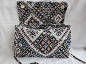Сумка з гобелену "Вишиванка" прямокутна, з клапаном, що застібається, на магніт
