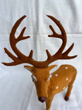 Декоративна фігурка Оленя