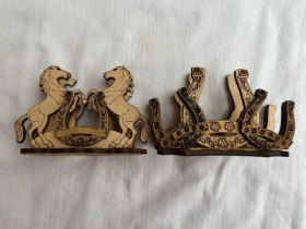 Дерев'яна серветниця "Підкова"